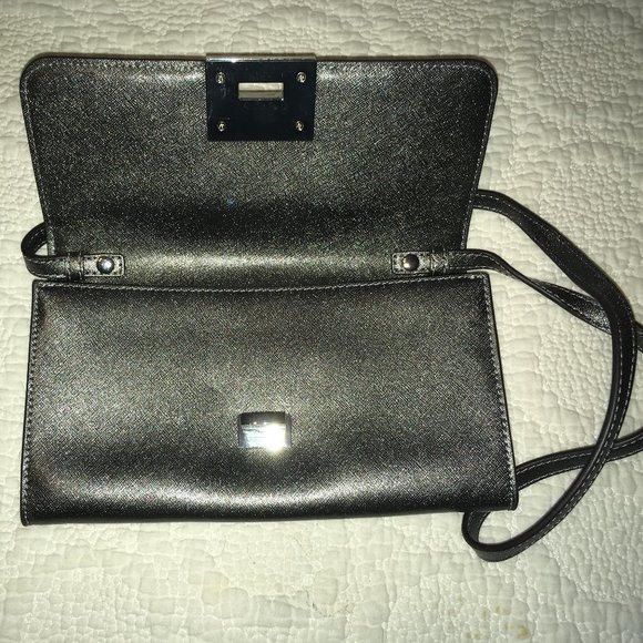 Michael Kors Tina Leather Clutch Shoulder Bag Metallic Silver - NWT $278 - Picture 12 of 15